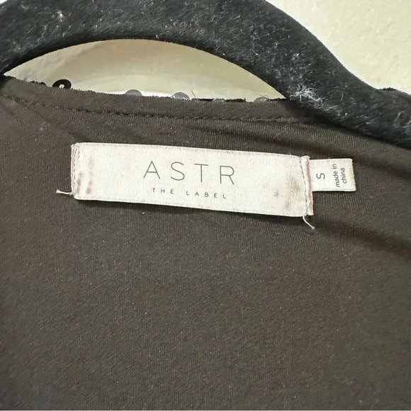 ASTR the label Women's Paris Velvet Sequin Wrap Mini Dress Small - Picture 10 of 11